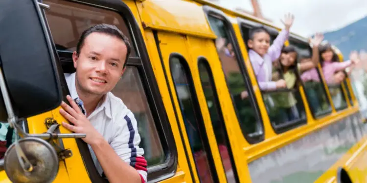 Conductor de buses escolares trabajos usa que pagan bien