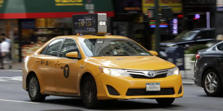 Taxista trabajos part time que pagan bien