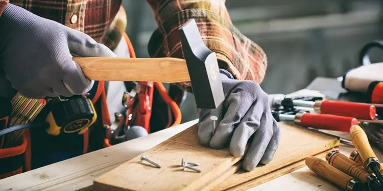 Carpintero empleos faciles de conseguir