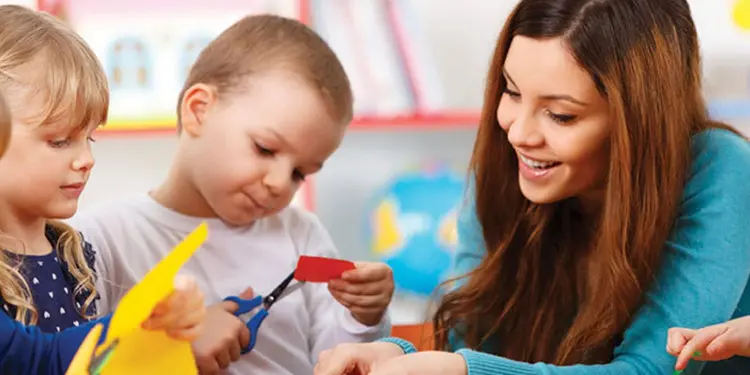 Maestro de infancia temprana trabajos USA faciles de conseguir