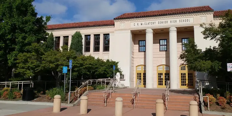 Escuelas y universidades en Sacramento California