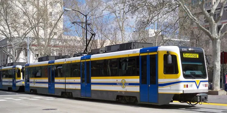 Trafico y transporte publico en Sacramento