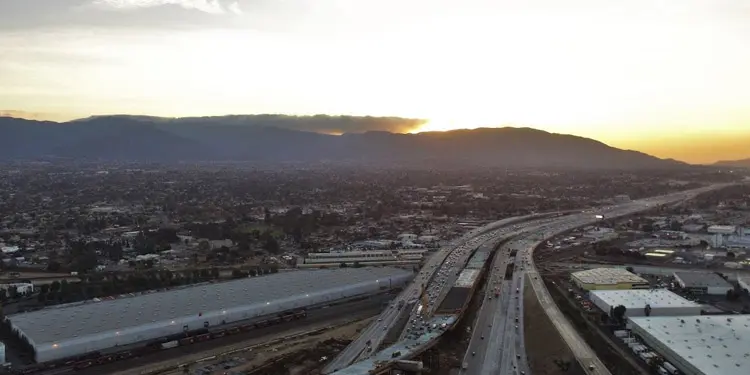 Trafico y transporte en Corona