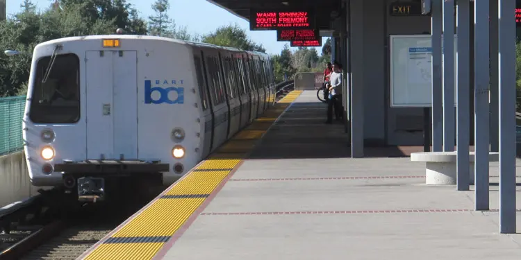fremont transporte publico bart california