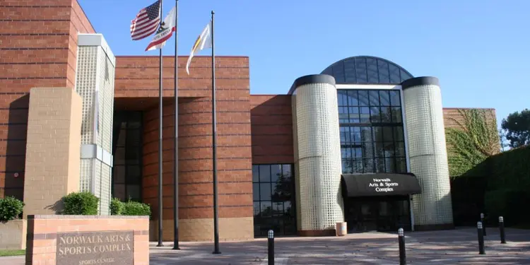 Entretenimiento y cosas que hacer en Norwalk