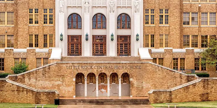 Escuelas y universidades en Little Rock
