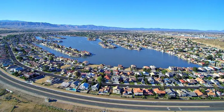 vivir en Victorville California