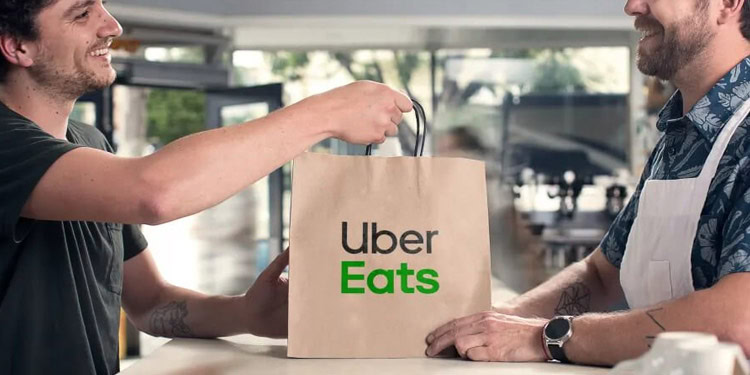 Uber Eats trabajos para latinos